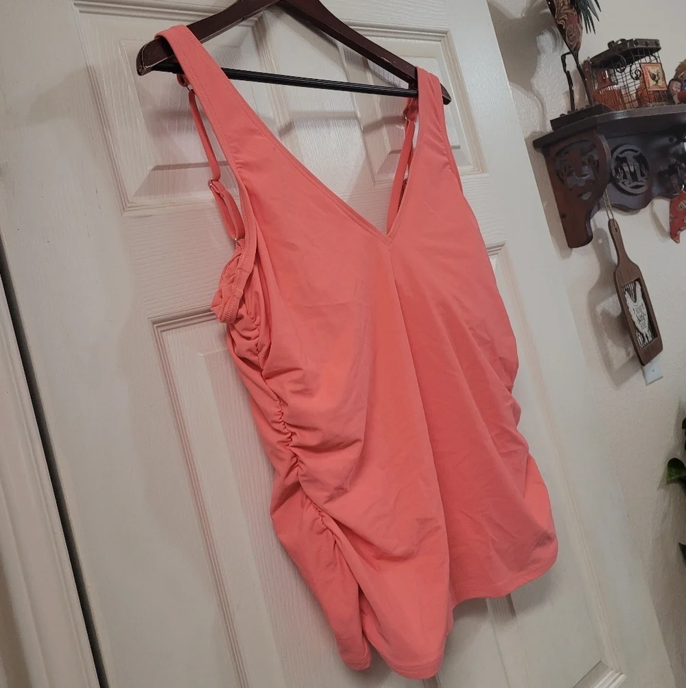 New Lands' End Underwire Blouson Tankini Top Women's 18 Coral Pink Swim Top - Picture 2 of 4